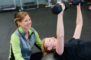 Duiken in de wereld van gymnastiek: stijlen, trainingen, evenementen en veiligheidsmaatregelen